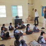 कलेक्टर ने सरसीवा क्षेत्र के आंगनबाड़ी, स्कूल और छात्रावास का किया औचक निरीक्षण  स्कूली बच्चों को पढ़ाई के लिए कलेक्टर ने किया प्रोत्साहित  आंगनबाड़ी के बच्चों से कलेक्टर ने संवाद कर दिए चॉकलेट  गंभीर कुपोषित बच्चों को एनआरसी भेजने और लम्बी अवधि तक अनुपस्थित शिक्षक को निलंबित करने कलेक्टर ने दिए निर्देश